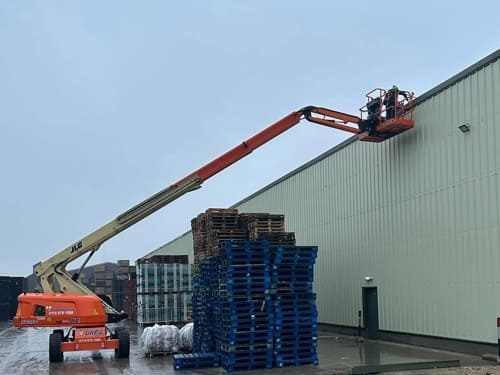 Commercial Exterior Cleaning in Manchester